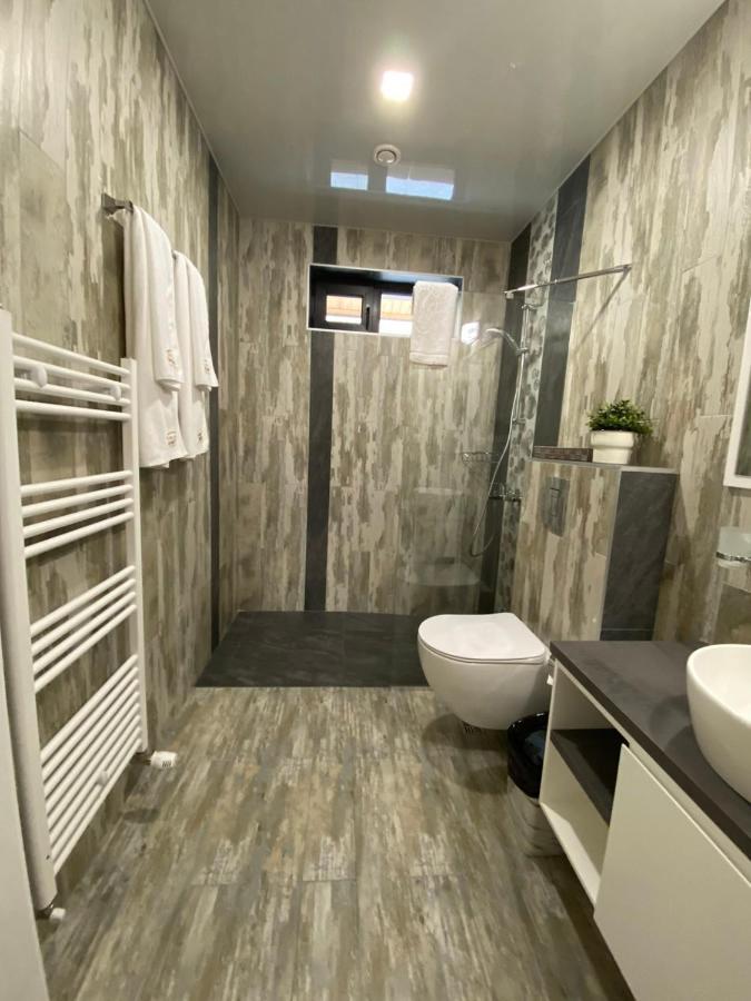 Villa Dea & Villa Ina - Villas & Spa Park In Velingrad Extérieur photo