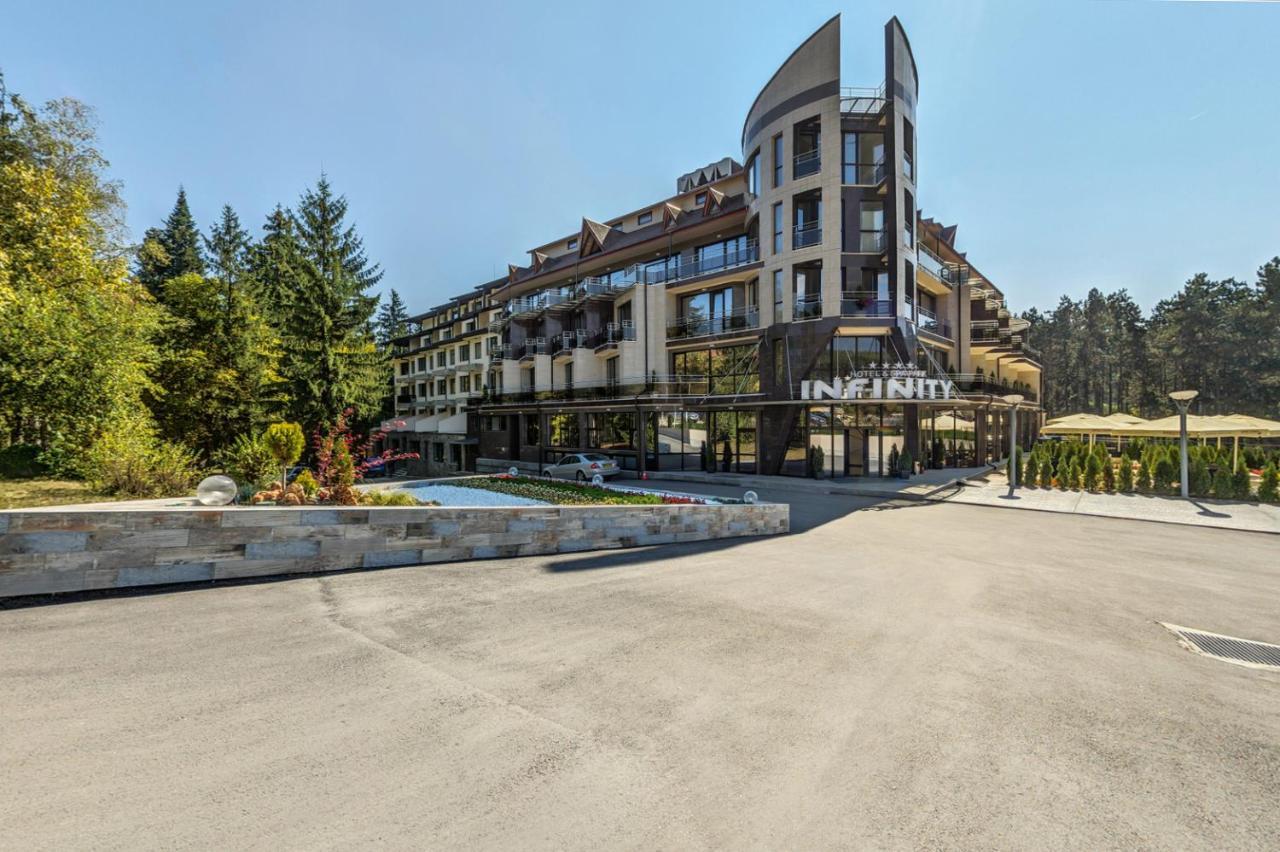 Villa Dea & Villa Ina - Villas & Spa Park In Velingrad Extérieur photo