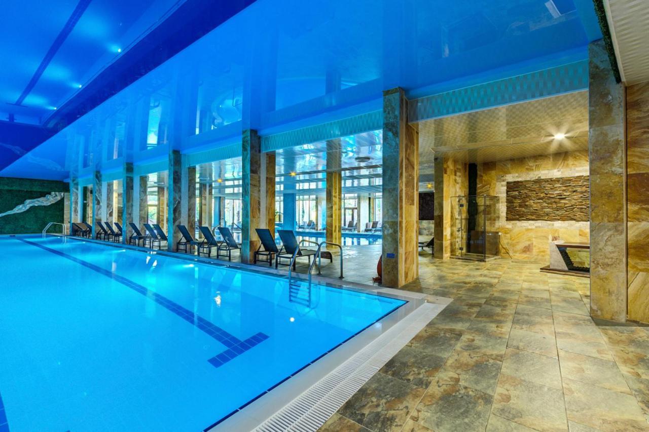 Villa Dea & Villa Ina - Villas & Spa Park In Velingrad Extérieur photo